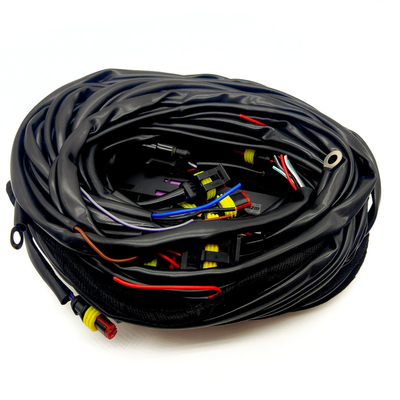 56 Armoire de câblage ECU à broche avec connecteurs multiples et protection des tuyaux en PVC